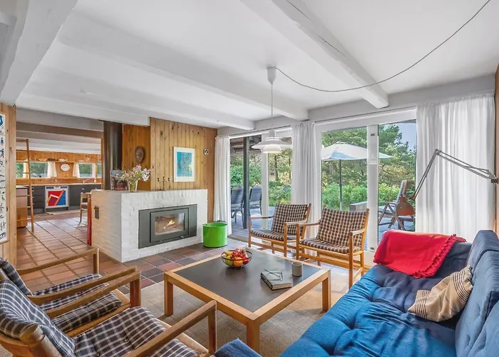 Lene - 2km From The Sea By Interhome